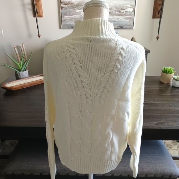 Collection by Cezrle Chunky Knit Sweater - Picture 3 of 7